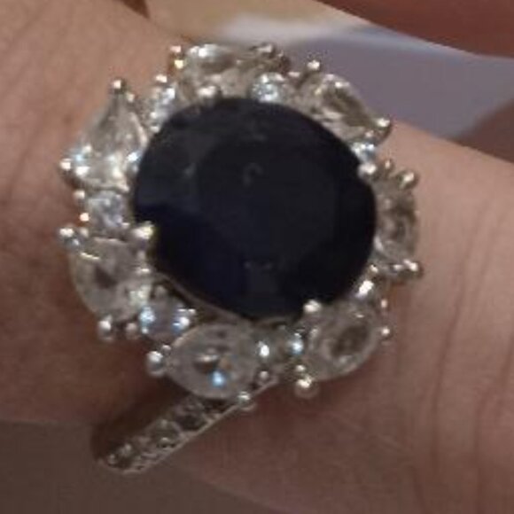 London blue topaz flower ring - Picture 4 of 11